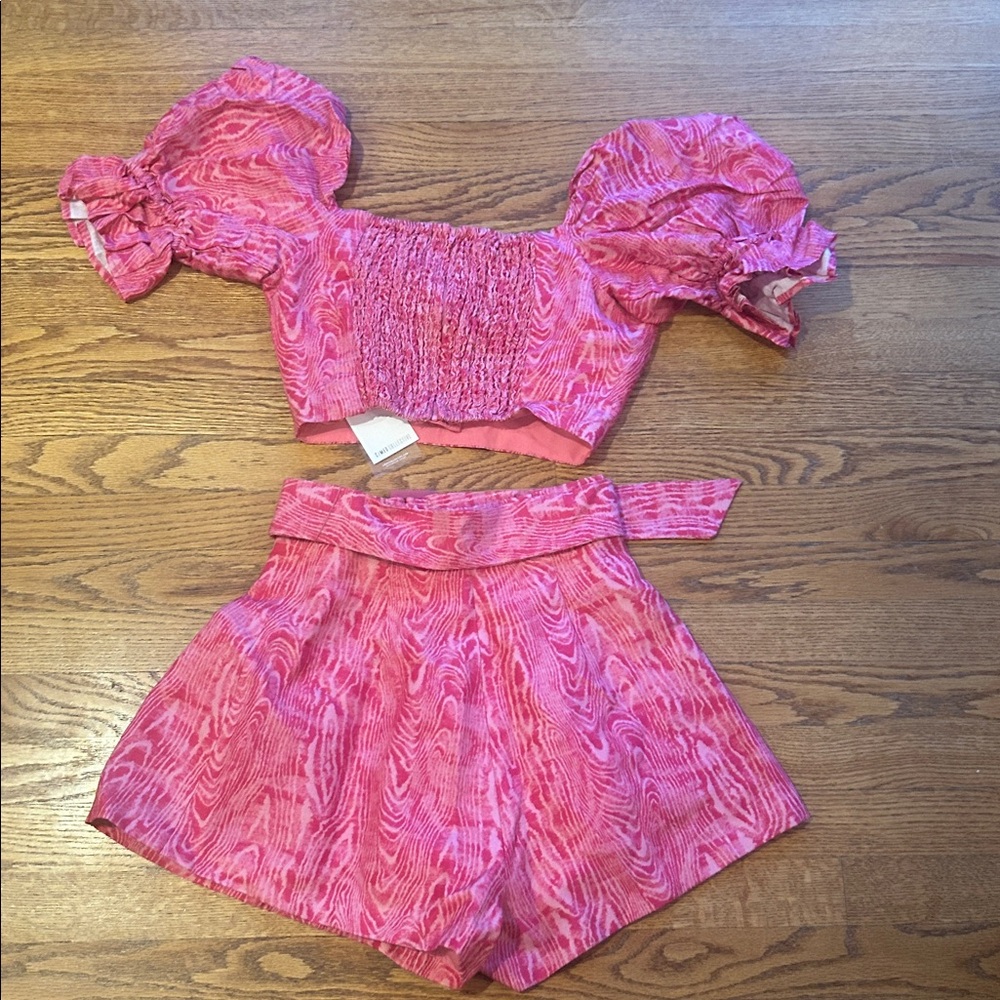 C/MEO Collective Pink Textured Top and Shorts Set - Picture 2 of 4